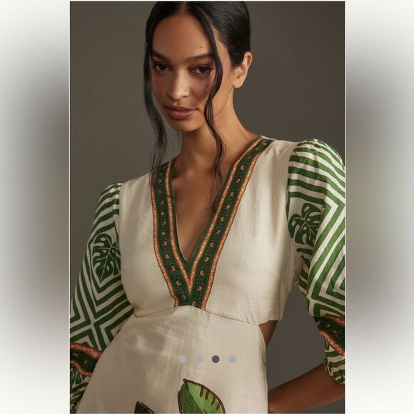 Farm Rio x Anthropologie Palm V-
Neck Midi Dress size XS - Picture 3 of 8
